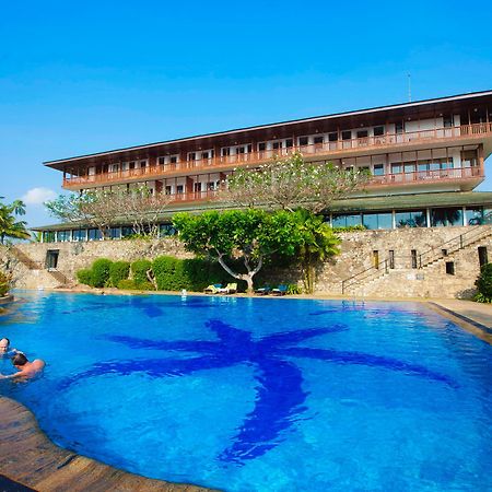 Cinnamon Bentota Beach Exterior photo