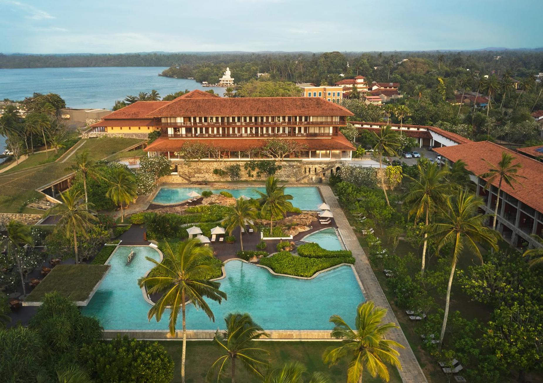 Cinnamon Bentota Beach Exterior photo